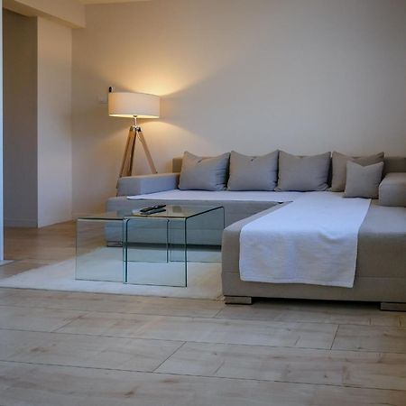 Apartment In Nis, Center! Brand-New Εξωτερικό φωτογραφία