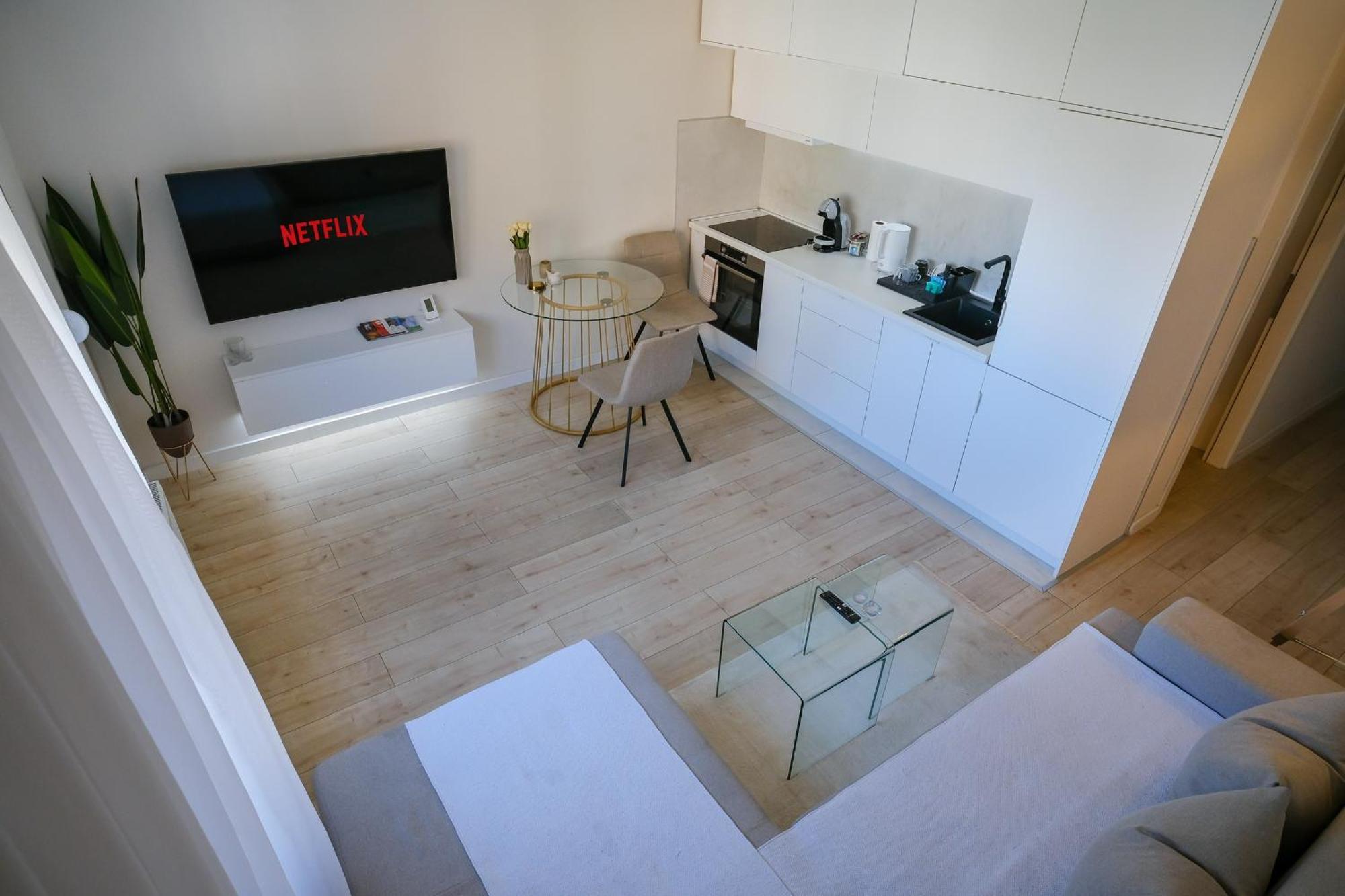 Apartment In Nis, Center! Brand-New Εξωτερικό φωτογραφία